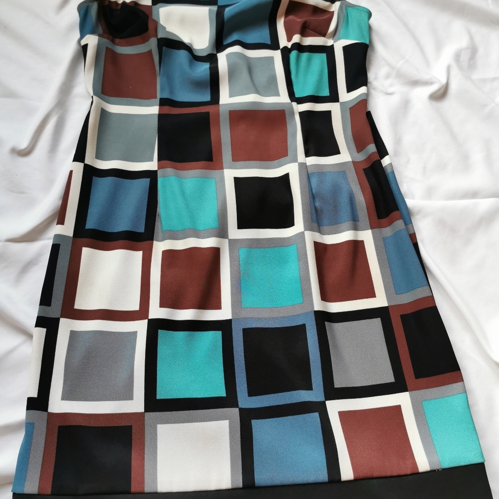 Color Block Sheath Dress - Picture 4 of 5